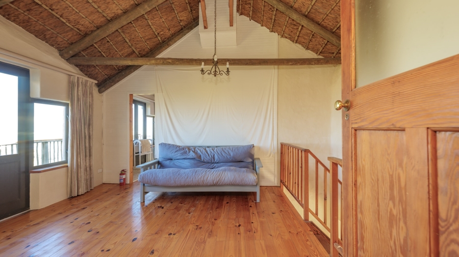 6 Bedroom Property for Sale in Suiderstrand Western Cape